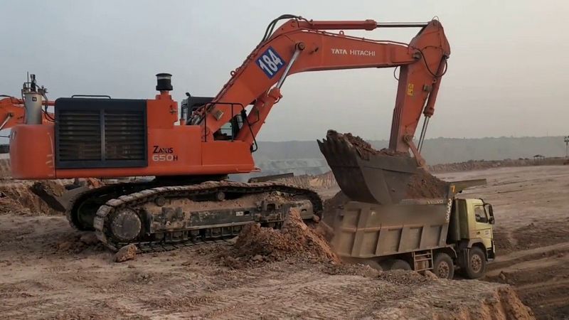 Tata Hitachi ZAXIS650LC