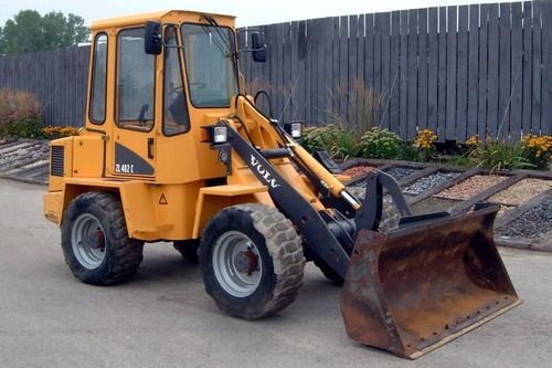 Volvo ZL402C